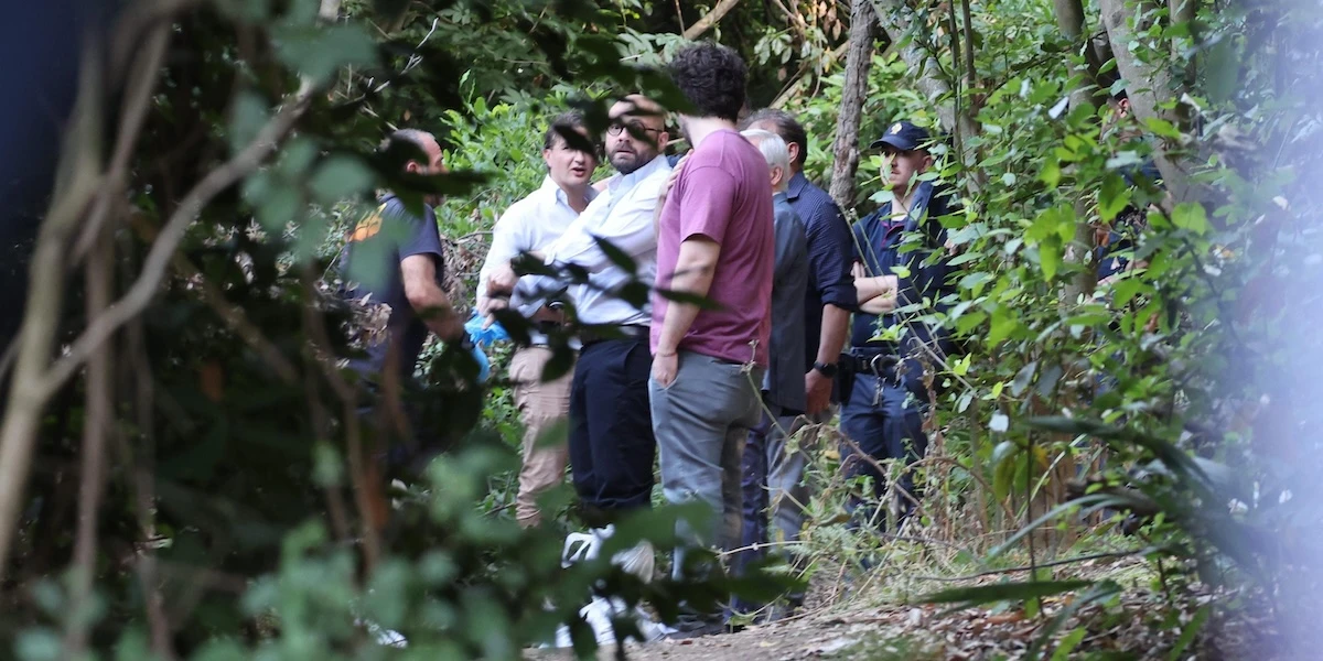 Cosa si sa dell’uomo arrestato in Grecia per il caso di Villa PamphiliSono stati ricostruiti quasi tutti i suoi spostamenti, mentre sono ancora poche le informazioni sulla donna e sulla bambine trovate morte