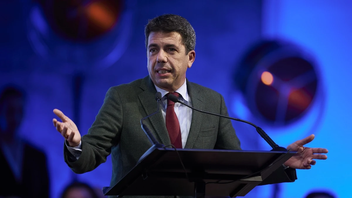 pochi secondi faIl presidente della Comunità Valenciana si è dimesso a causa delle critiche sulla gestione dell’alluvione dello scorso anno