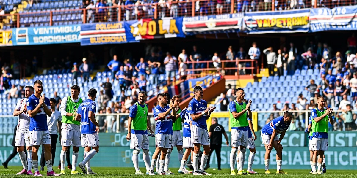 La Sampdoria è retrocessa in Serie C per la prima volta nella sua storiaE sono retrocesse anche la Under 19 e la squadra femminile, in un grande fallimento sportivo