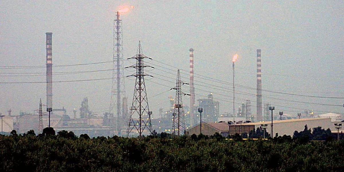 La procura di Taranto ha sequestrato l’altoforno 1 dell’ex ILVA a causa di un incendio