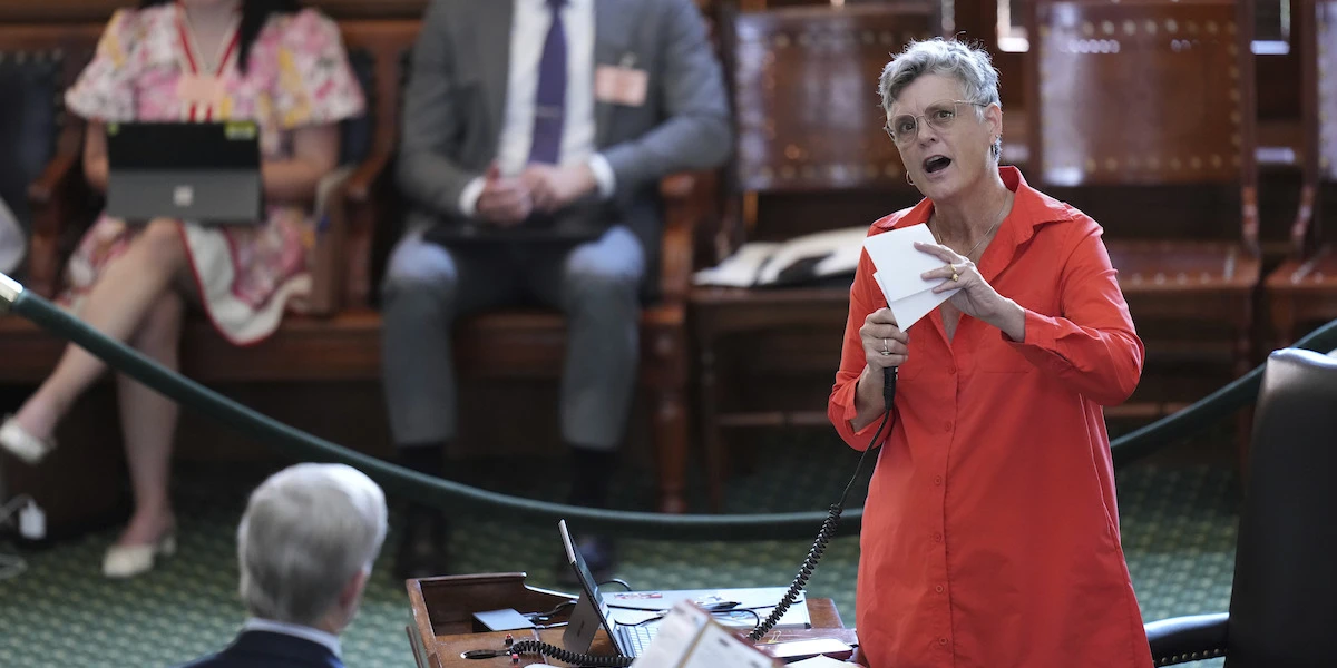 pochi secondi faÈ stata definitivamente approvata la contestata legge sui collegi elettorali del Texas