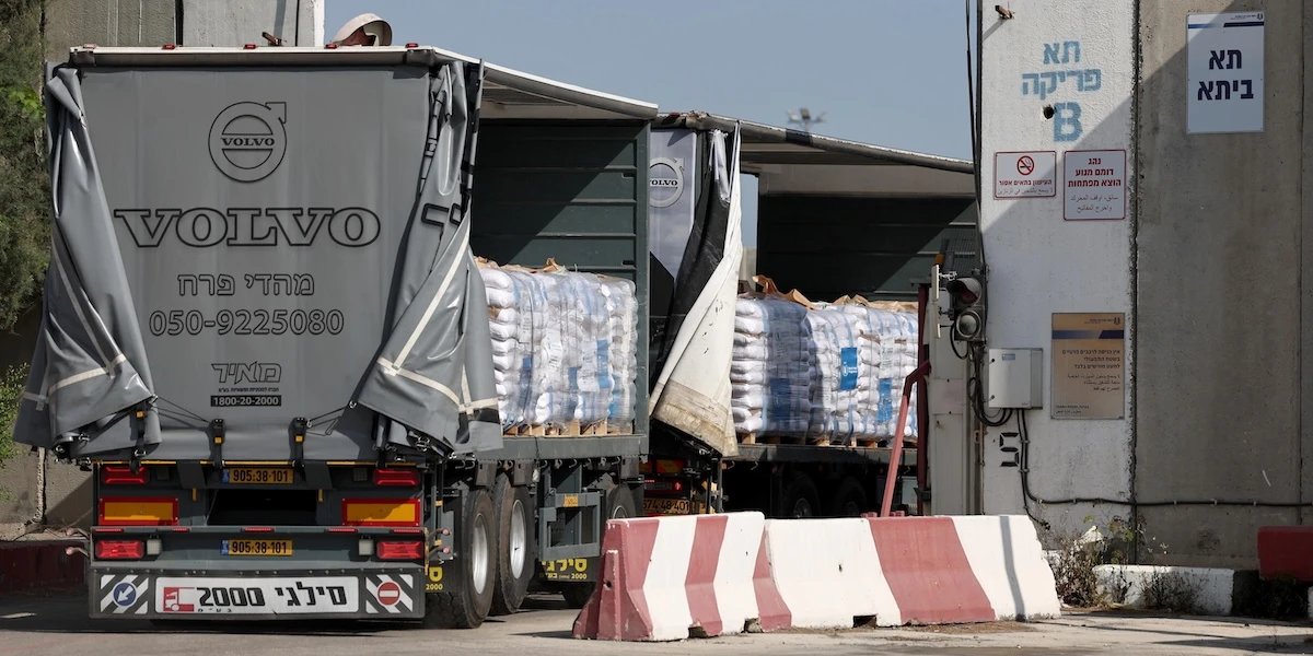 A Gaza è iniziata la distribuzione di una parte del cibo e delle medicine che Israele stava bloccando da giorni