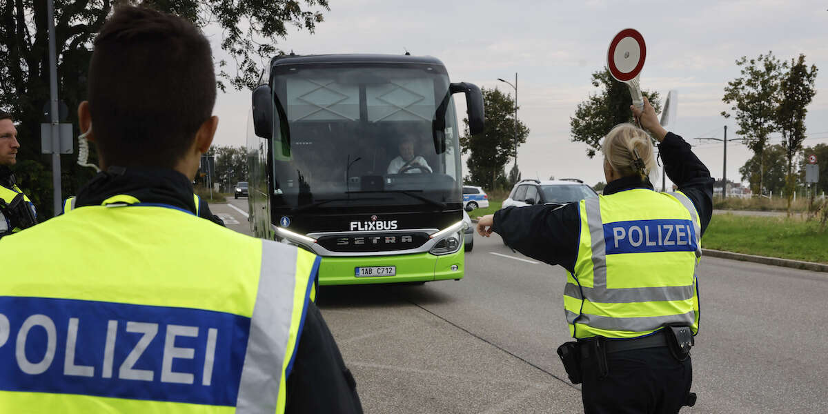 In Germania i controlli rafforzati alle frontiere resteranno in vigore per altri sei mesi, fino al 15 settembre