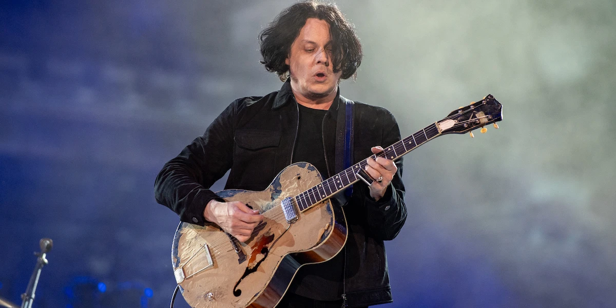 3 minuti faLe chitarre che piacciono a Jack WhiteVecchie, sgargianti, scassate, economiche, sconosciute, con microfoni e theremin incorporati: in questi 50 anni ne ha spremute tante