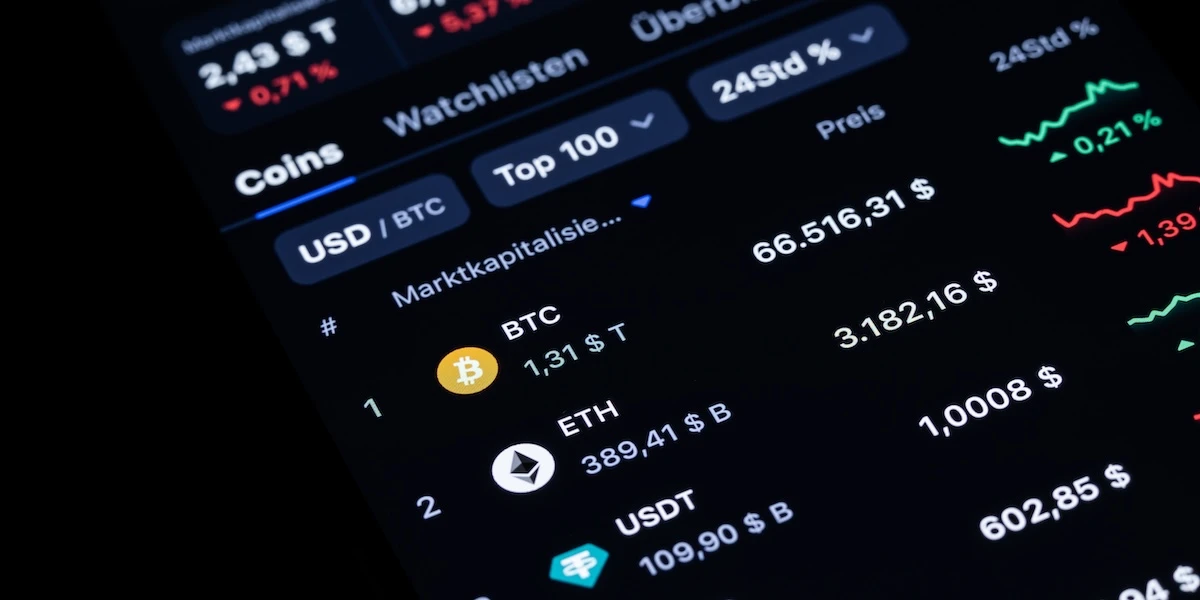 2 minuti faLe stablecoin, spiegate beneCos'è e come funziona la criptovaluta che negli Stati Uniti potrebbe presto diventare un mezzo di pagamento come un altro