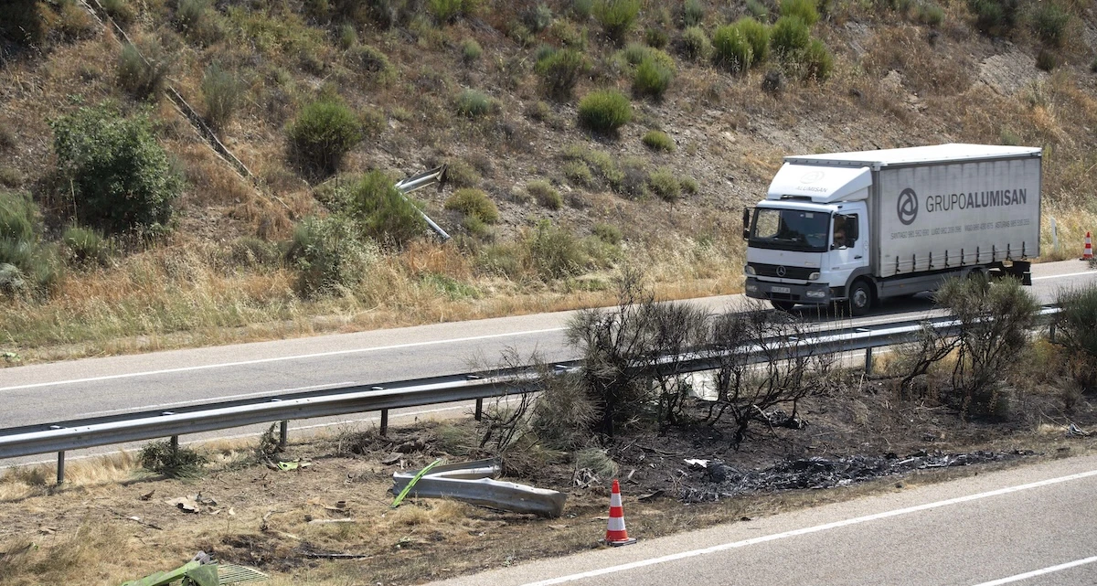 2 minuti faUn rapporto della polizia sostiene che la velocità eccessiva e lo scoppio di uno pneumatico abbiano causato l’incidente di Diogo Jota