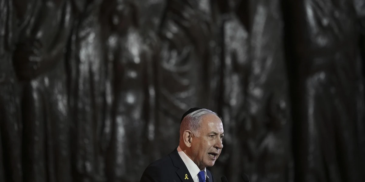 Netanyahu non ha nessuno che lo freniLe operazioni a Gaza e in Cisgiordania sono sempre più aggressive e violente, l'opposizione è debole e anche Trump sta perdendo interesse per i negoziati