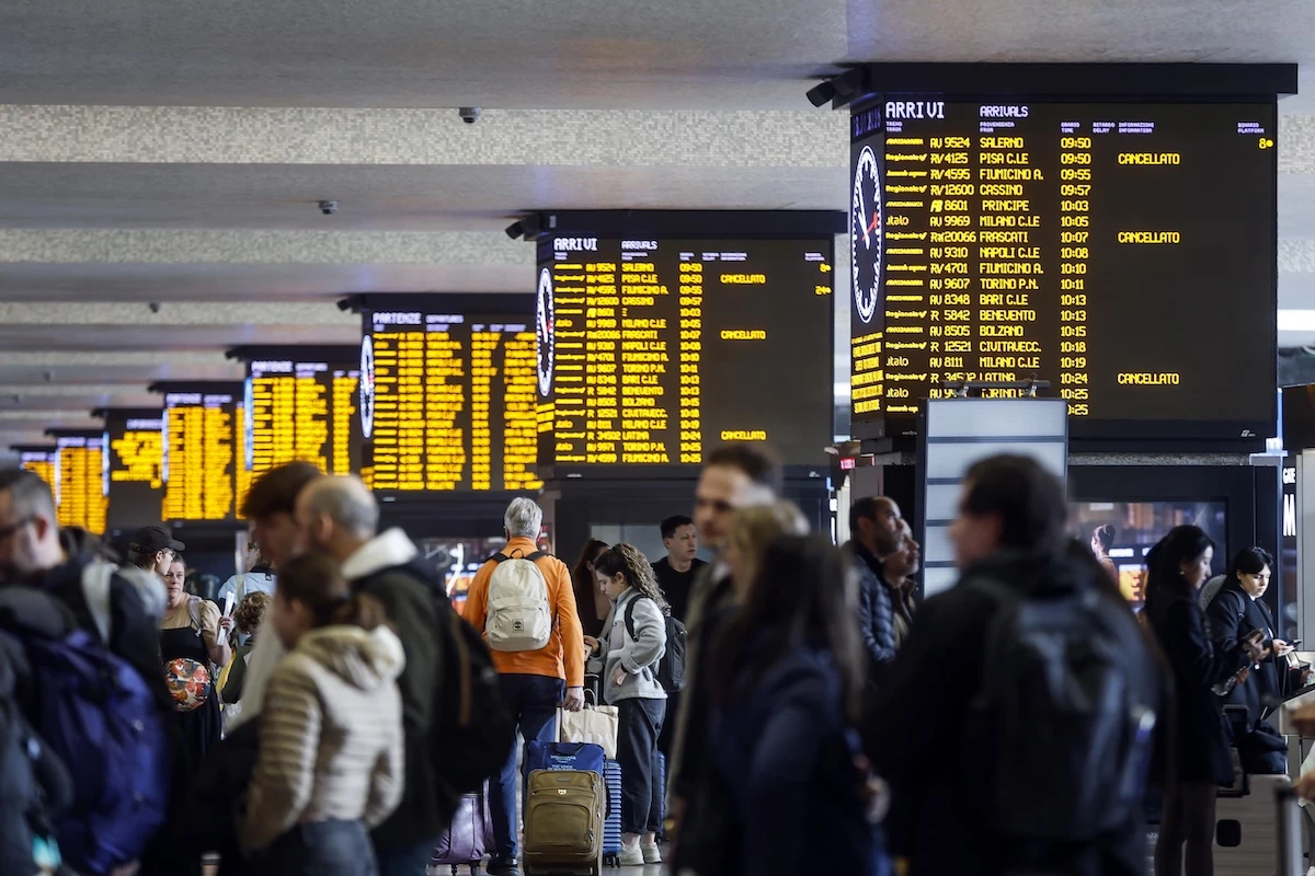 4 minuti faPer lunedì 18 maggio è previsto uno sciopero generale, che potrà riguardare trasporti, sanità e scuole