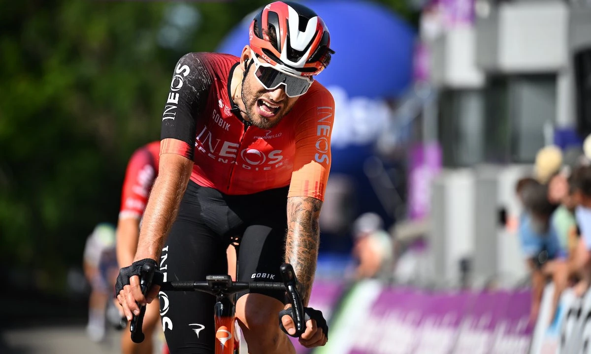 1 minuto faIl ciclista italiano Filippo Ganna si è ritirato dal Tour de France, dopo una caduta