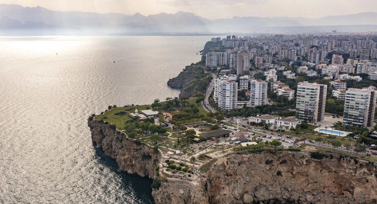 1 minuto faIn Turchia sono stati arrestati i sindaci di opposizione di tre importanti città