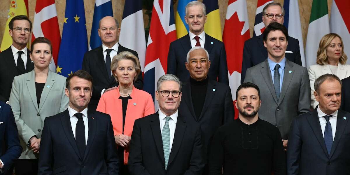 Le foto dell’incontro a LondraPer parlare di Ucraina e garanzie di sicurezza ci sono tra gli altri Macron, Meloni, von der Leyen e Trudeau