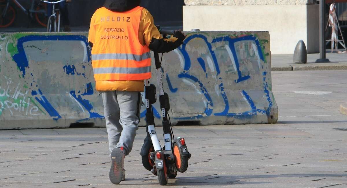 Perché le aziende di sharing se ne vanno da MilanoNegli ultimi anni i mezzi a disposizione sono molto diminuiti, tranne i monopattini che però sono in un periodo di grande incertezza