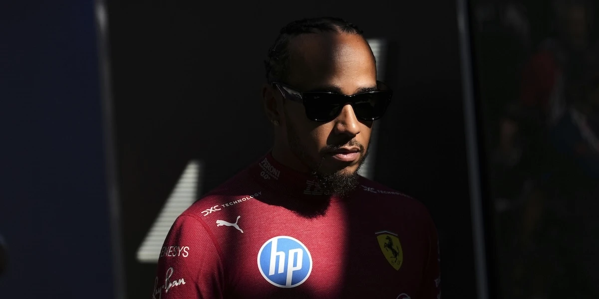 Non era previsto che le Ferrari andassero così pianoIn sei gare di Formula 1 non sono mai state competitive e i due piloti sembrano molto frustrati, soprattutto Lewis Hamilton