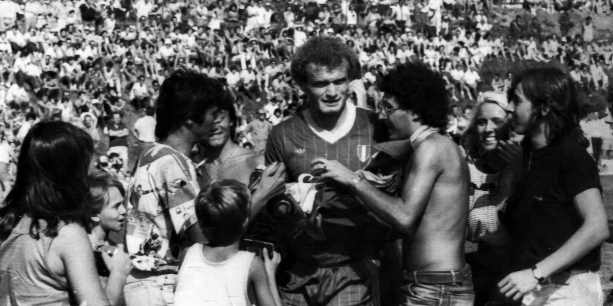 Il Verona che vinse lo Scudetto giocando contro Maradona, Rumenigge e PlatiniE Zico, Baresi, Vialli, Mancini e tanti altri, col “catenaccio e contropiede”: sono passati quarant'anni