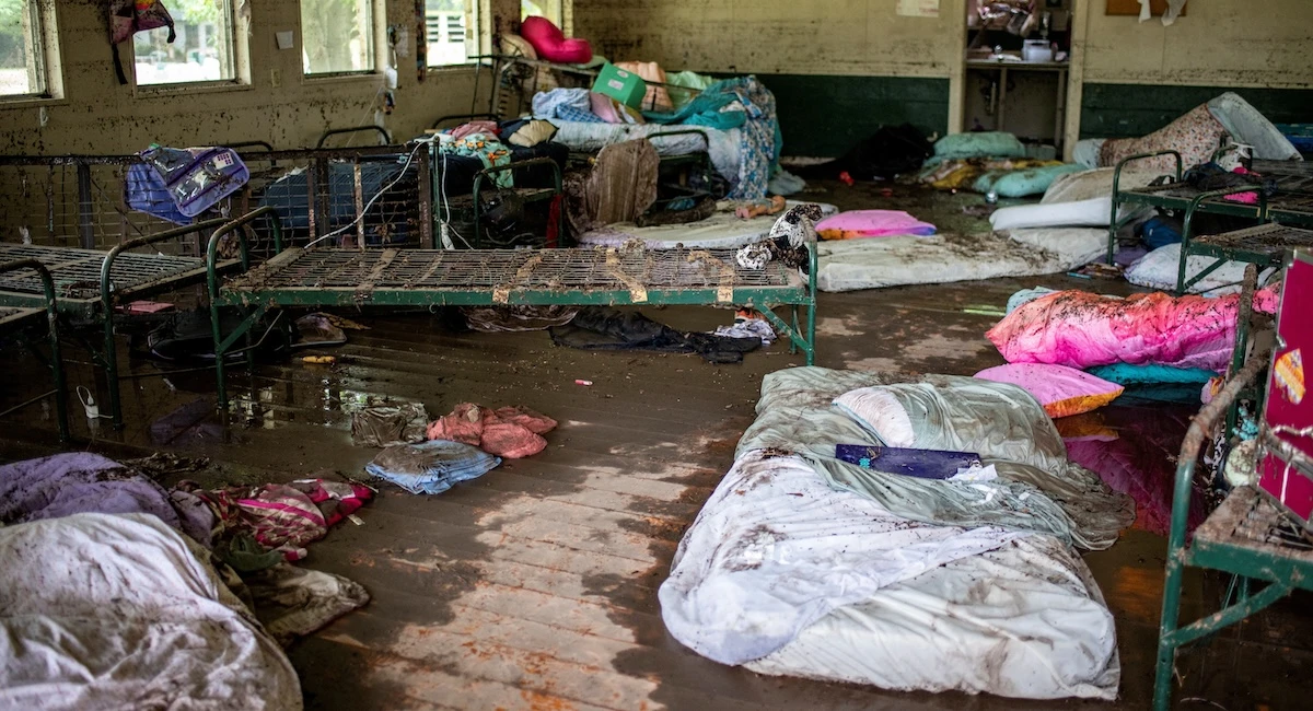 2 minuti faChe posto è Camp Mystic, il campo estivo distrutto dall’alluvione in TexasI dormitori dove alloggiavano le 27 ragazzine disperse erano a meno di 150 metri dal fiume Guadelupe