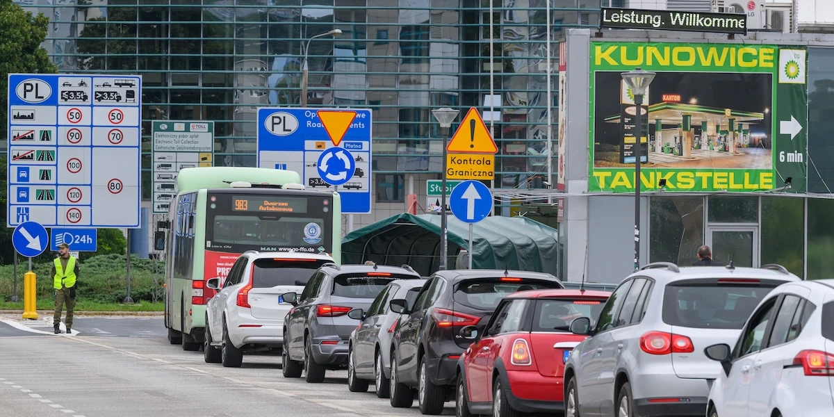1 minuto faLa Polonia ha prorogato i controlli alle frontiere con Germania e Lituania, con l’obiettivo di limitare l’immigrazione irregolare