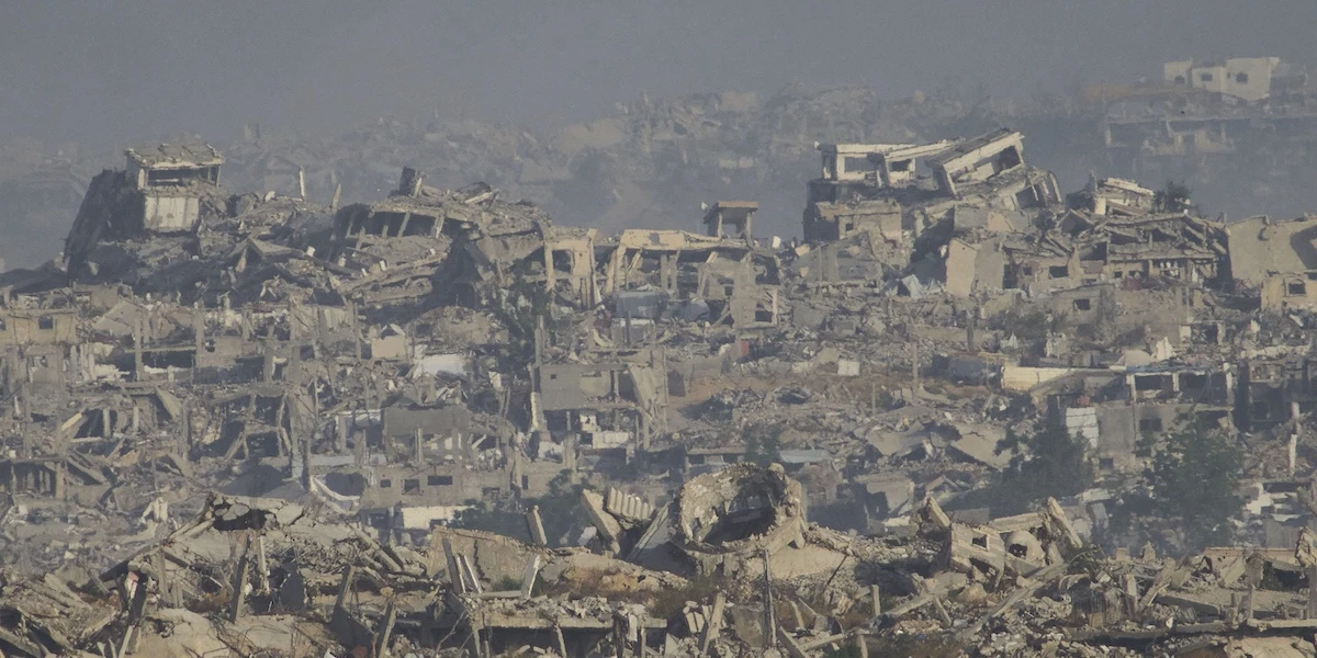 Sui negoziati per il cessate il fuoco a Gaza non si riesce ad andare avantiHamas ha risposto a una proposta di accordo chiedendo delle modifiche già definite «inaccettabili» da Israele e dagli Stati Uniti