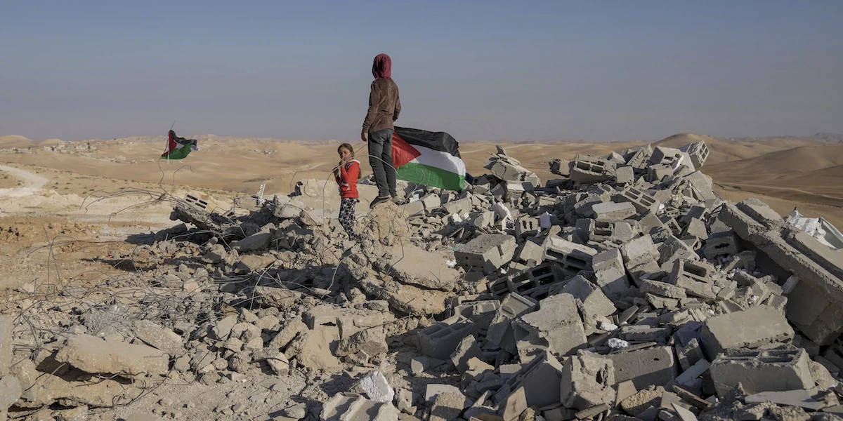 3 minuti faLa goffa giustificazione della Rai per non aver trasmesso “No Other Land”L'azienda dice che il documentario palestinese vincitore dell'Oscar «non era in sintonia con il clima di speranza per la pace» nella Striscia di Gaza