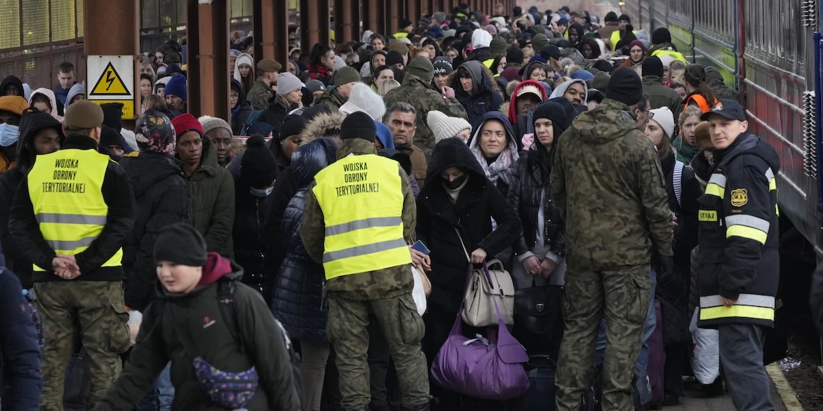 2 minuti faL’Ucraina permetterà agli uomini fra i 18 e i 22 anni di lasciare il paese