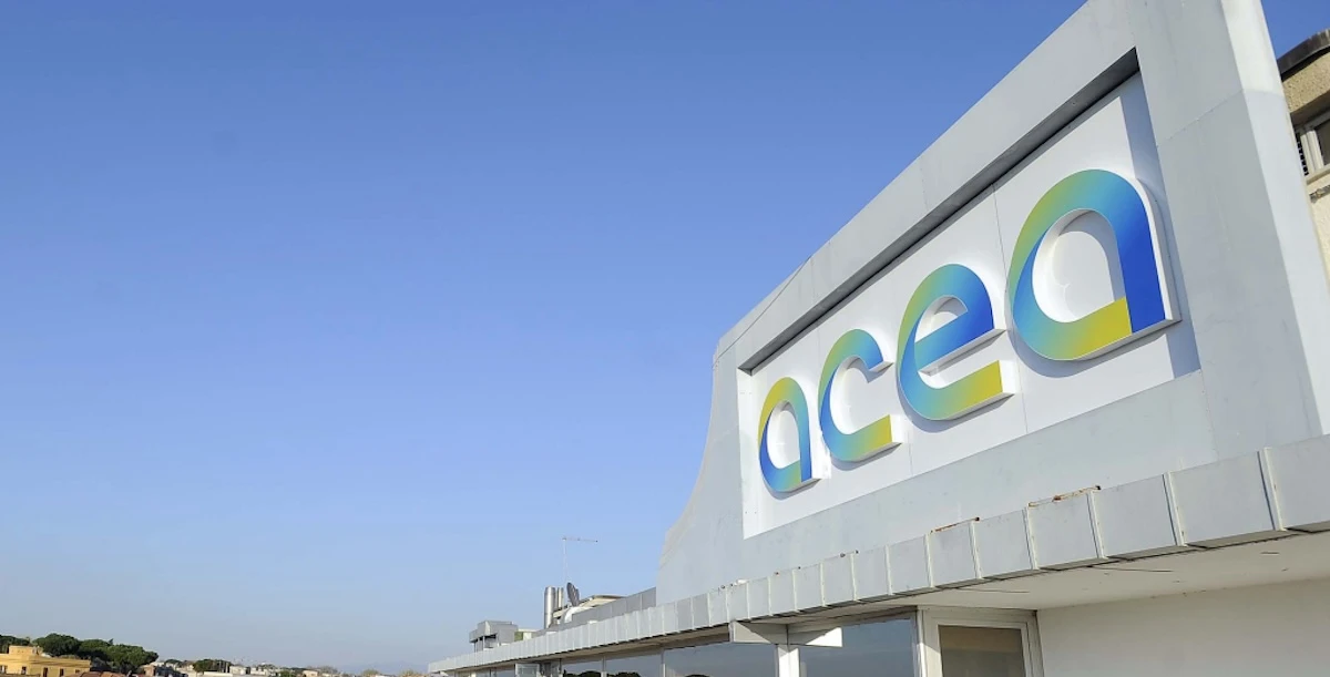 2 minuti faSono stati rubati e pubblicati moltissimi dati di Acea, l’azienda che distribuisce acqua ed elettricità a Roma
