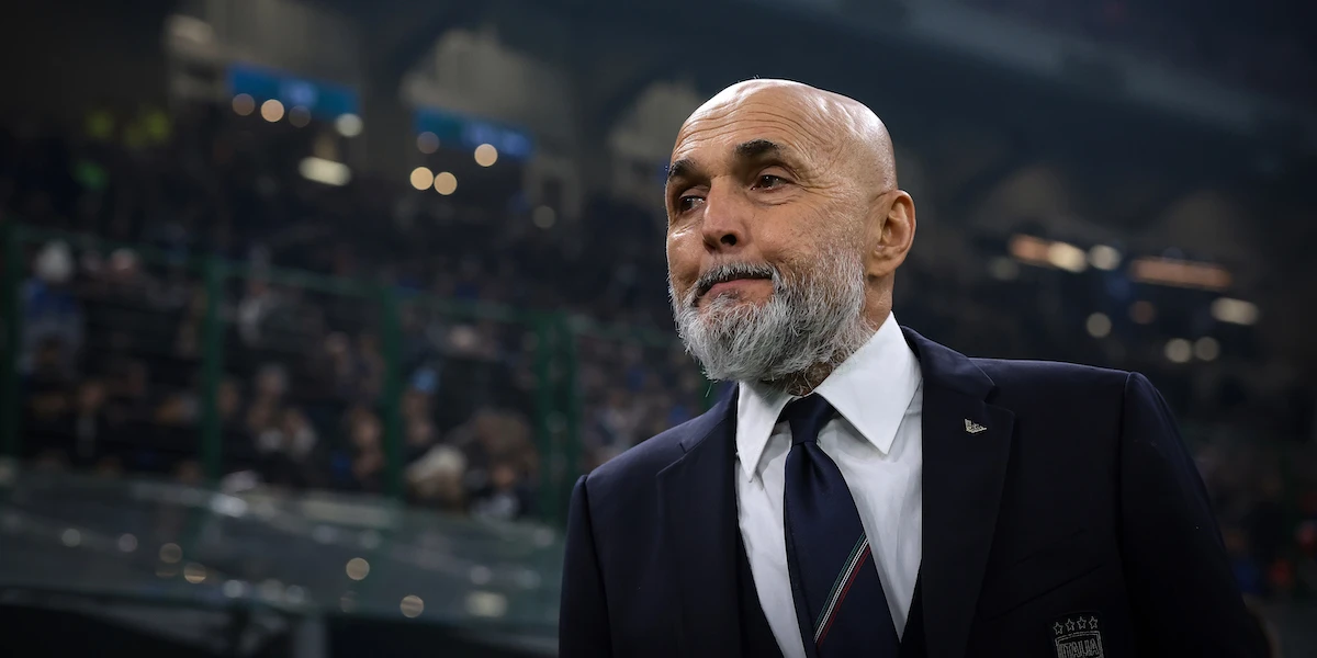 Non è facile avere Aurelio De Laurentiis come presidente, dice Luciano SpallettiNel suo nuovo libro l'ex allenatore del Napoli lo chiama «Sultano», dice che ha «un ego troppo grande» e racconta un po' di aneddoti inediti