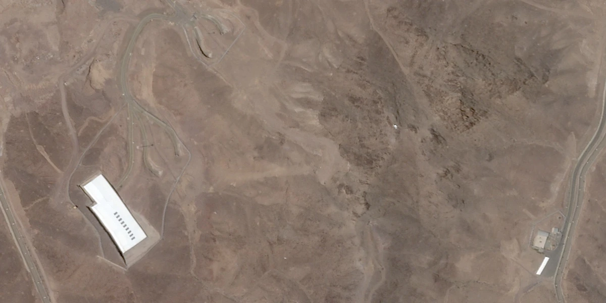 2 minuti faUn nuovo rapporto statunitense dice che i bombardamenti di giugno hanno gravemente danneggiato il sito nucleare iraniano di Fordo