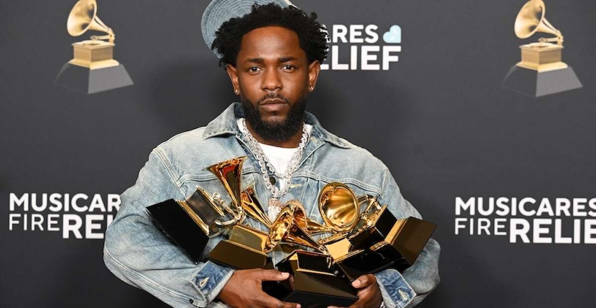 Le foto della cerimonia dei GrammyI premi dell'industria discografica americana sono andati a Kendrick Lamar, Beyoncé, e Chapell Roan, tra gli altri