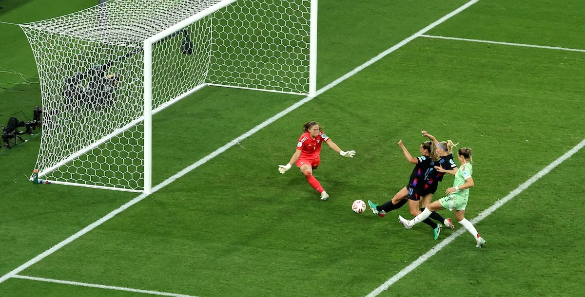 pochi secondi faCome continuare a seguire il calcio femminileL’Italia è uscita dagli Europei, ma il calcio femminile è in grande crescita: basta sapere dove guardare