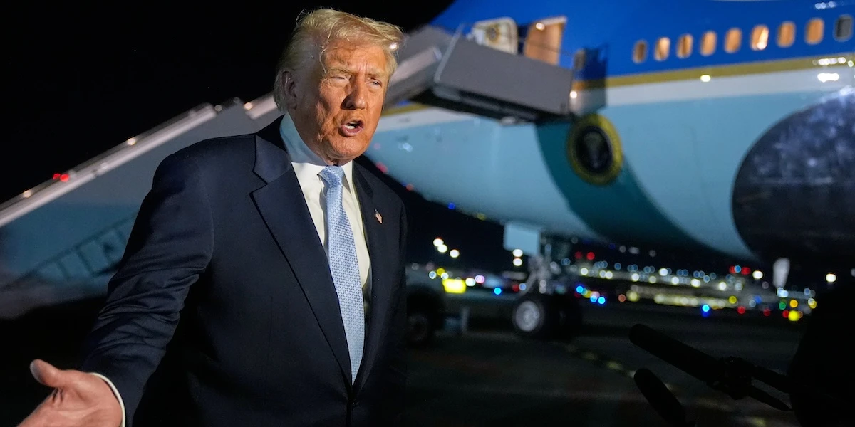 5 minuti faTrump ha cambiato idea sui documenti del caso Epstein: ora ha chiesto ai Repubblicani di votare per diffonderli