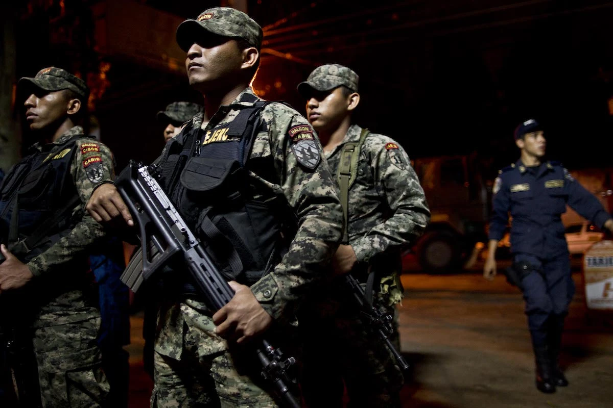 1 minuto faAlmeno 25 persone sono state uccise in due attacchi nel nord dell’Honduras