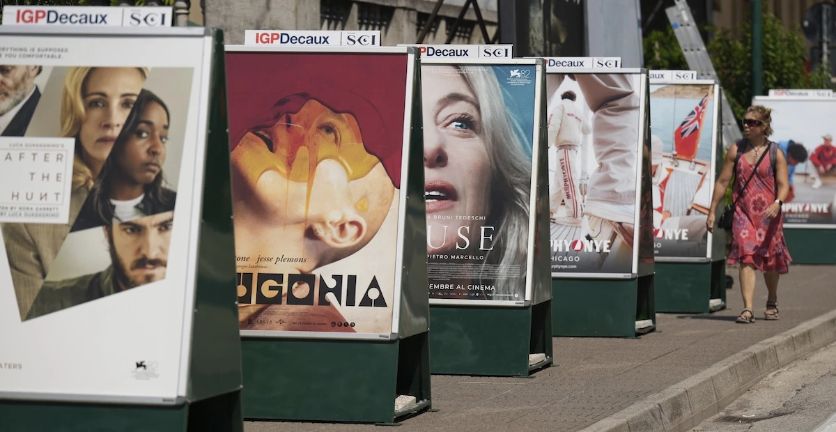 pochi secondi faGuida alla Mostra del cinema di VeneziaLe cose da sapere sui film in concorso, su quelli italiani e sulle celebrità attese per l'82esima edizione, che comincia oggi