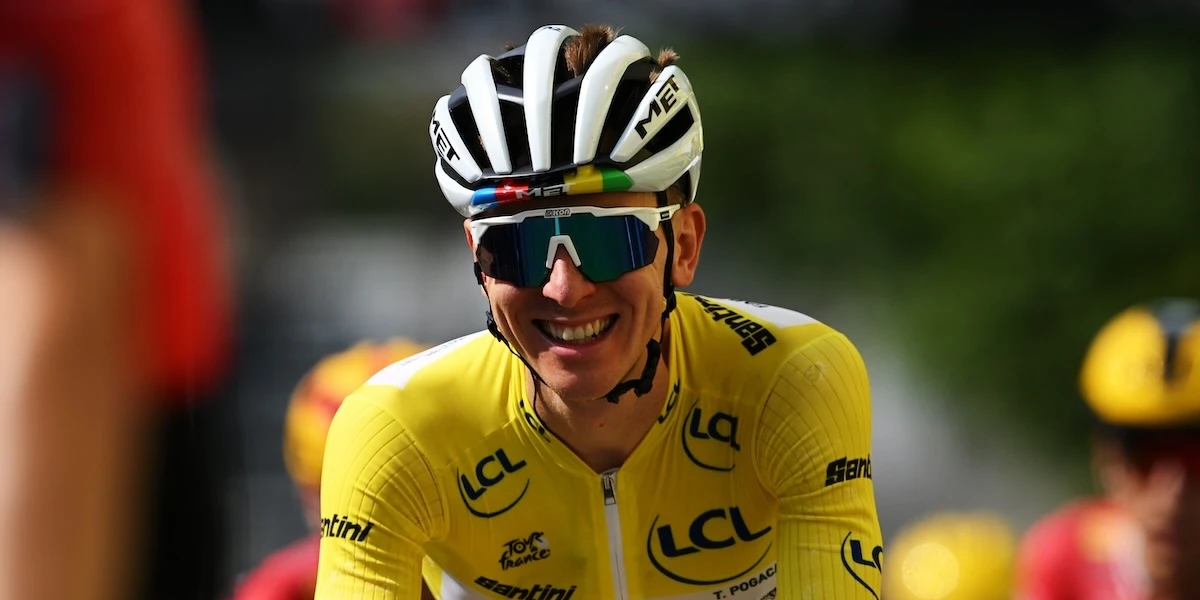 pochi secondi faTadej Pogačar ha vinto il Tour de France per la quarta voltaLo ha dominato sin dall'inizio, festeggiandolo a Parigi nella tappa che è passata anche da Montmartre