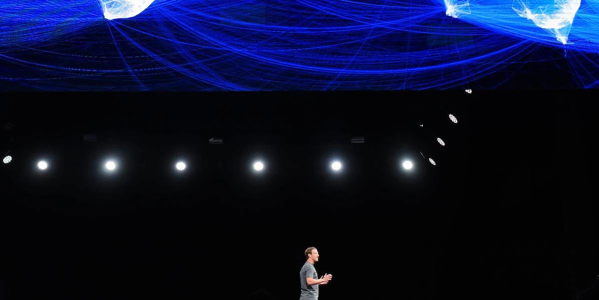L’errore di Meta sulle intelligenze artificialiPer anni ha puntato sui progetti sbagliati rimanendo indietro rispetto ai concorrenti, e recuperare non è facile