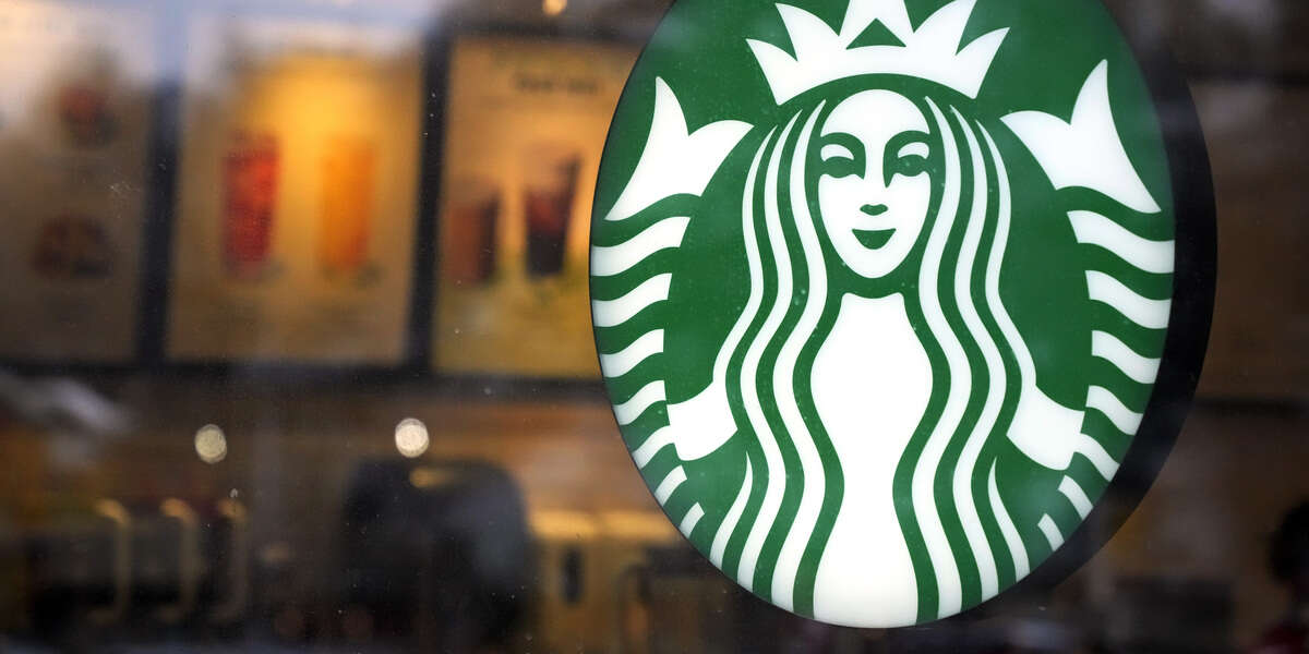 Dal 27 gennaio nelle caffetterie Starbucks del Nord America bisognerà consumare qualcosa anche solo per sedersi o usare il bagno