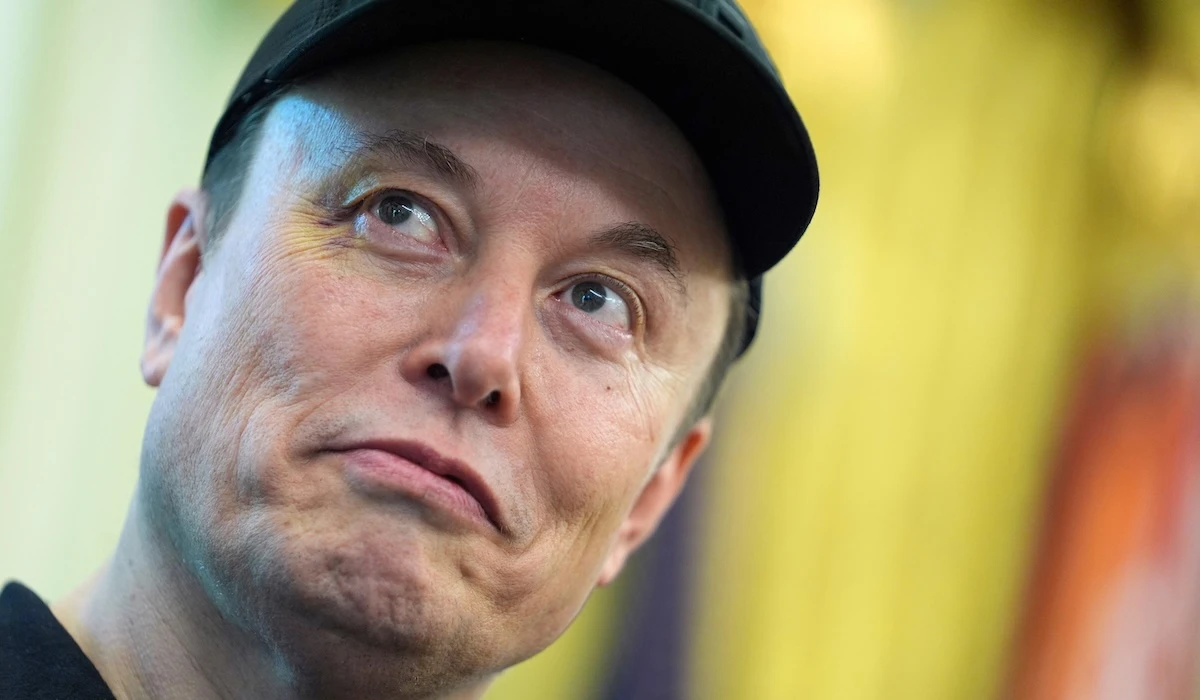 1 minuto faMille miliardi di dollari per Elon MuskGli azionisti di Tesla hanno approvato una retribuzione in azioni senza precedenti per l'amministratore delegato, legata ad obiettivi