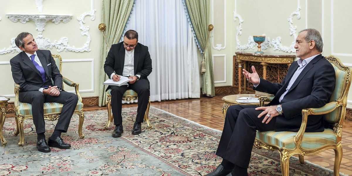 Il presidente iraniano ha firmato una legge che sospende la collaborazione con l’agenzia dell’ONU per l’energia nucleare