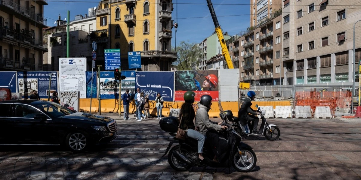 L’inquinamento acustico delle città è molto sottovalutatoOrmai siamo abituati a fischi, rombi, beeeep e suoni improvvisi, ma ogni anno provocano sofferenze e contribuiscono a migliaia di morti premature