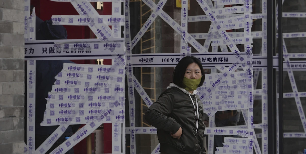 La Cina vuole decidere come si parla della CinaDa sempre il regime cinese cerca di rendersi più rassicurante di quello che è: una strategia che ora funziona più del solito, grazie ai disastri provocati dai dazi di Trump