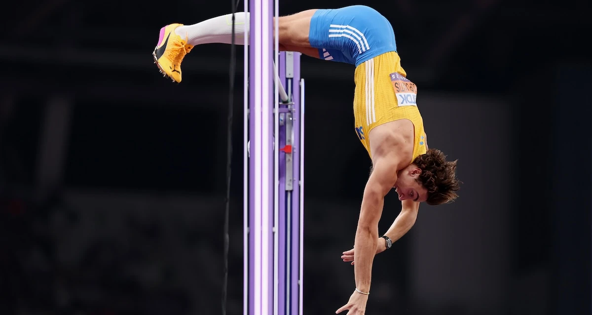 1 minuto faSe Armand Duplantis facesse altri sportSe fosse un centometrista o un maratoneta, quanto varrebbe il suo 14esimo record mondiale (6 metri e 30) nel salto con l'asta?