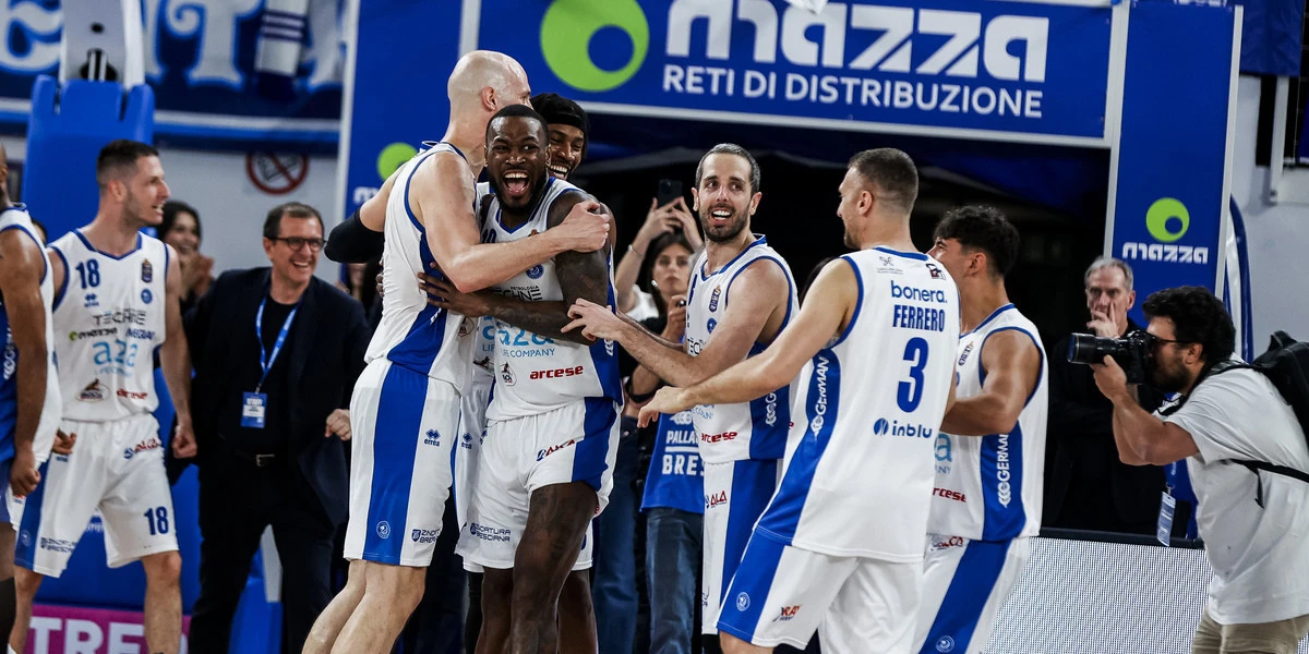 La prima volta di Brescia nella finale Scudetto di basketHa battuto Trapani per 3 partite a 0 nelle semifinali, e adesso attende una tra Milano e Bologna