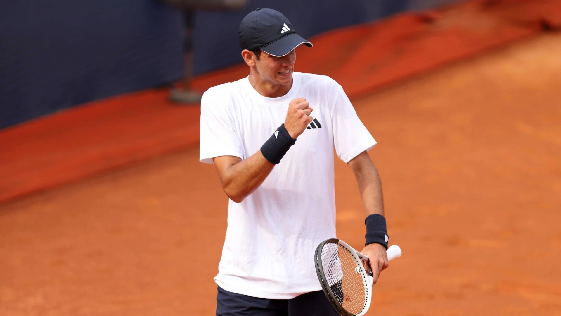 Brillante debut de Rafa Jódar en Roland Garros