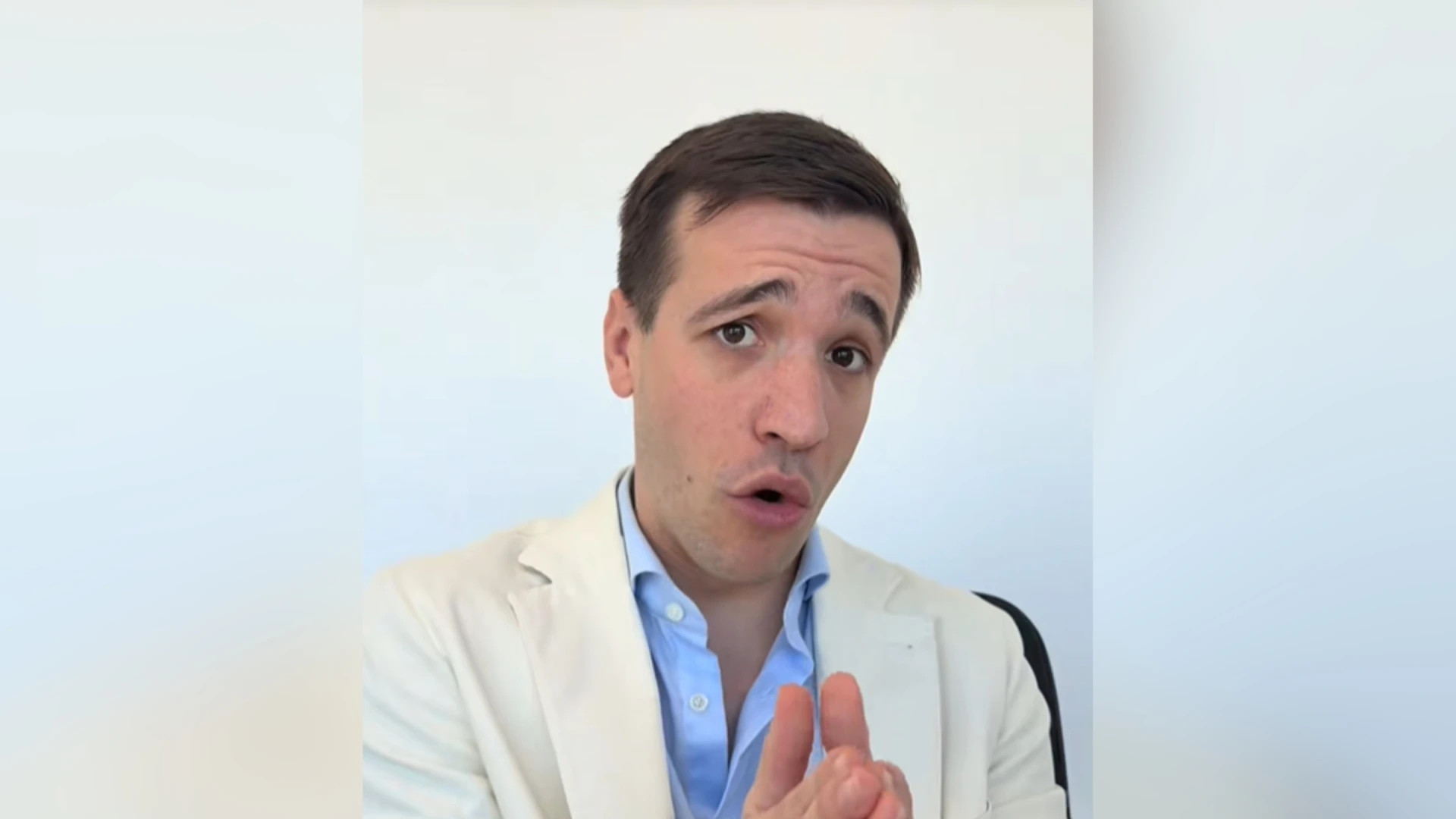 Lorente, abogado laboralista: “Muchas empresas desgastan al trabajador para que acabe pidiendo la baja voluntaria y se vaya sin indemnización”