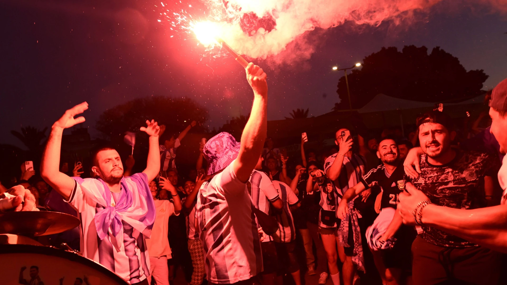 El Obelisco de Buenos Aires celebra un gol que jamás existió