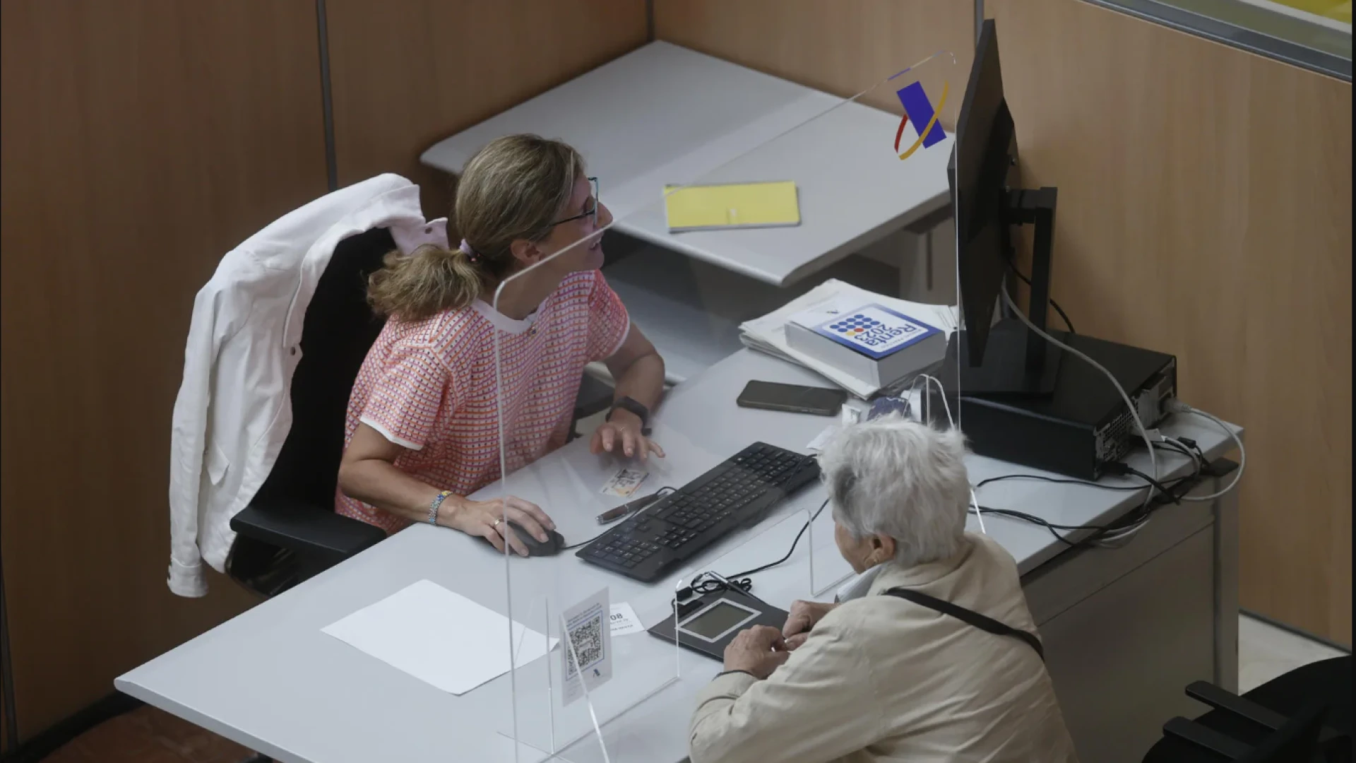Ana de la Herrán, inspector de Hacienda: 