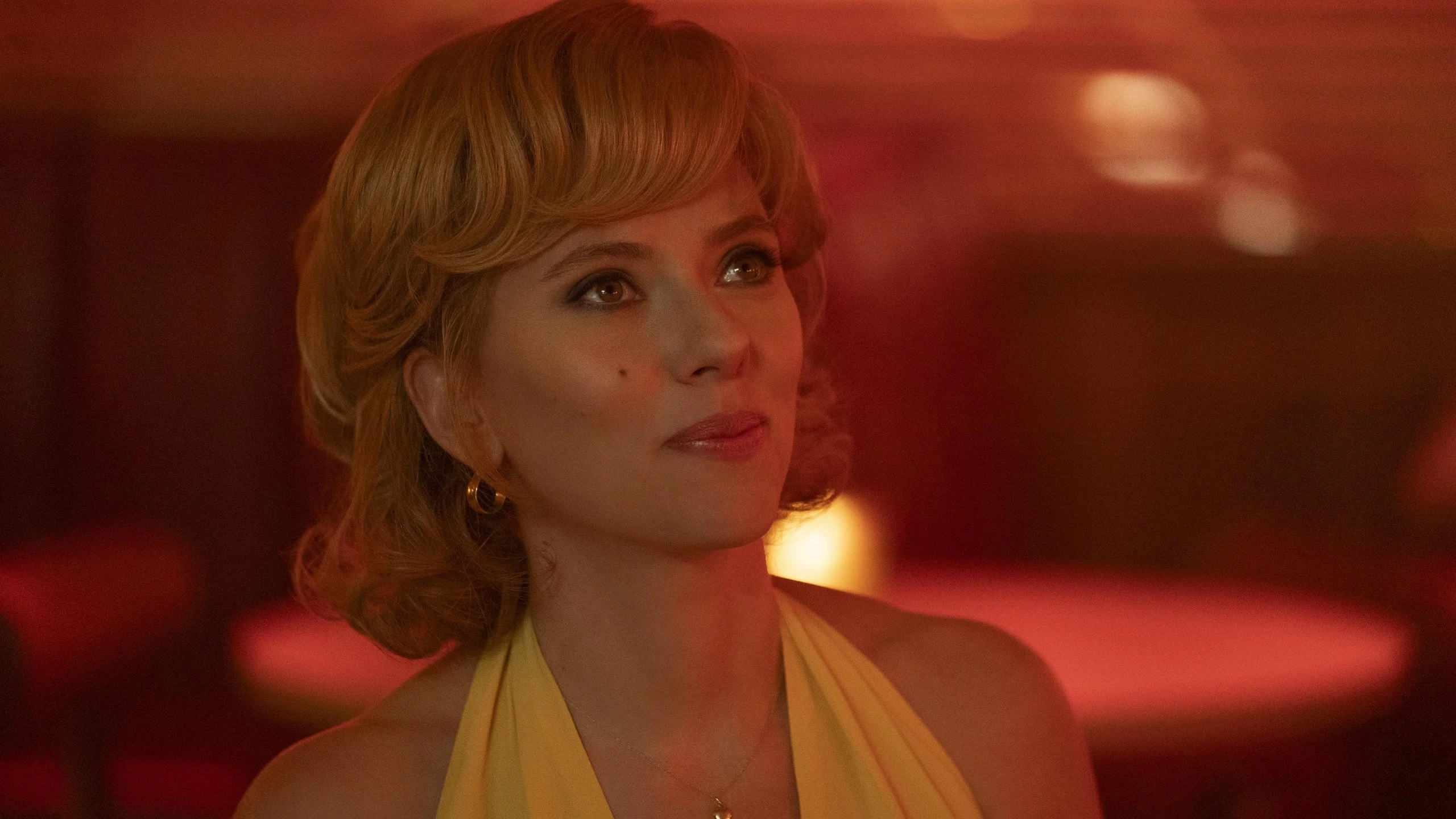 Fly me to the moon-Scarlett Johansson, el marketing en la carrera espacial, encandila al espectador