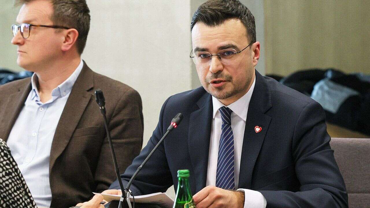 700 milionów na Instytut Pileckiego. Wiceminister wylicza, na co je wydano