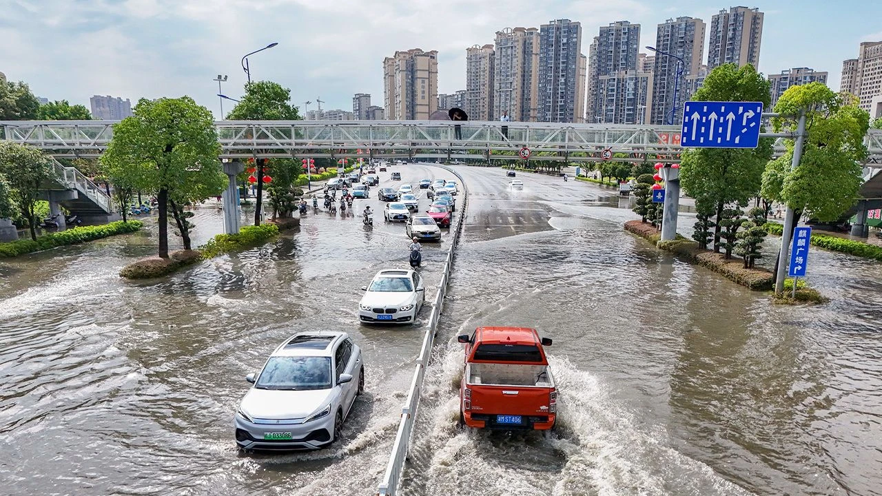 Tajfun uderzył w Tajwan i Chiny. Setki rannych, tysiące ewakuowanych