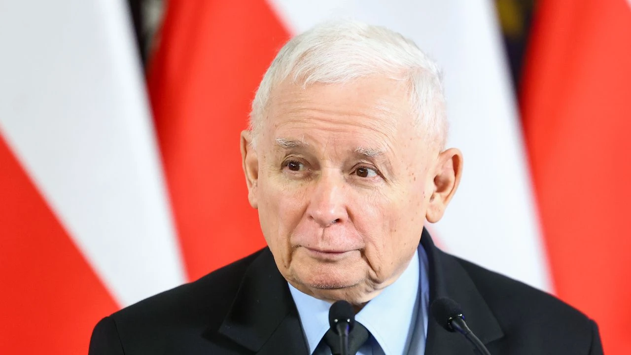 Kaczyński prosi o wpłacanie pieniędzy na PiS. „Serdeczna prośba”