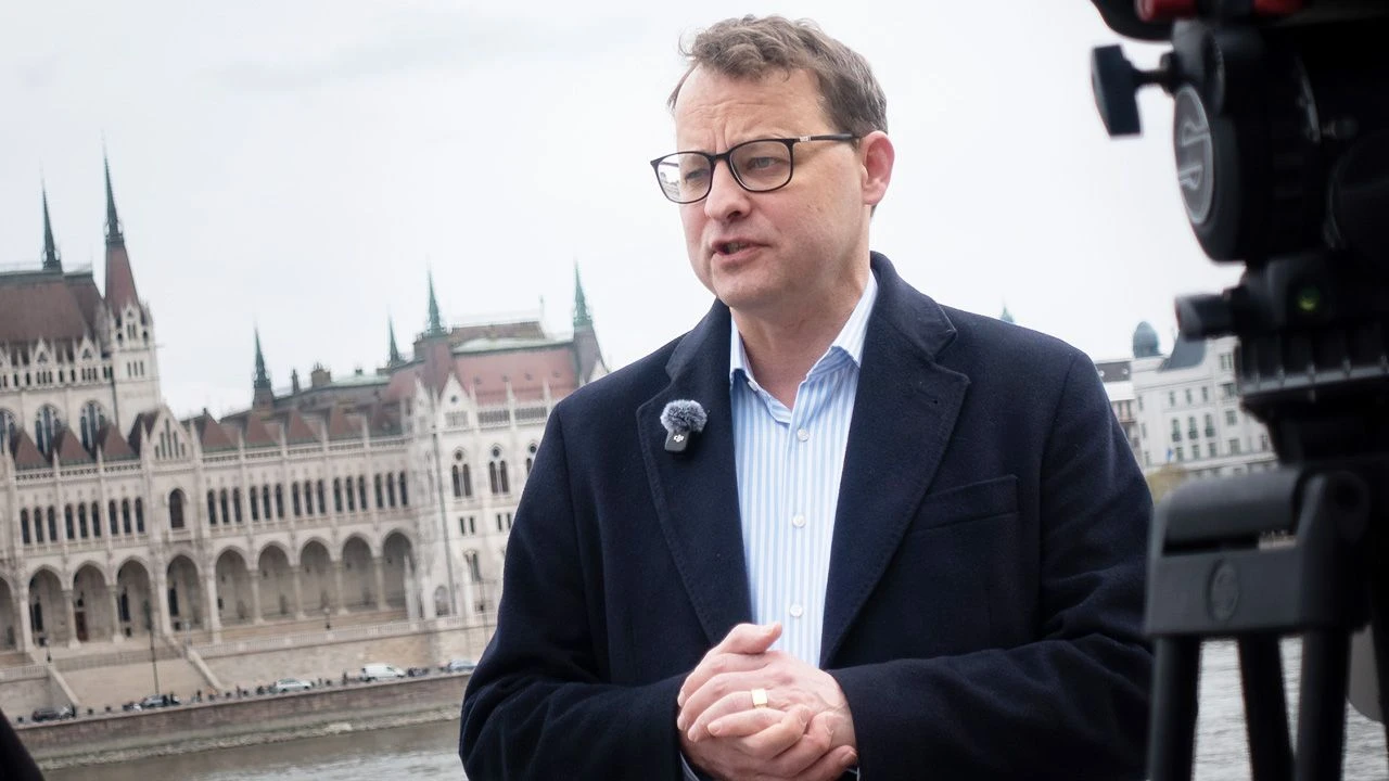 Tyle Romanowski zarobił na Węgrzech. Miliony w oświadczeniu majątkowym
