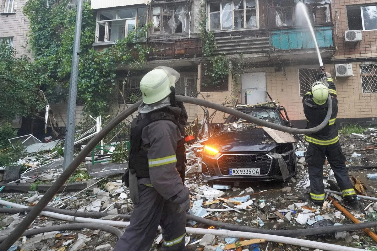 Ukraine-Krieg: Mehrere Tote und Verletzte nach Angriffen mit Drohnen und Gleitbomben